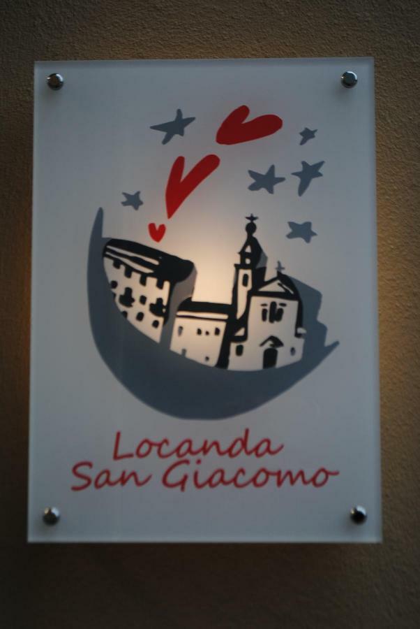 Hotel Locanda San Giacomo Agliano Terme Exterior foto