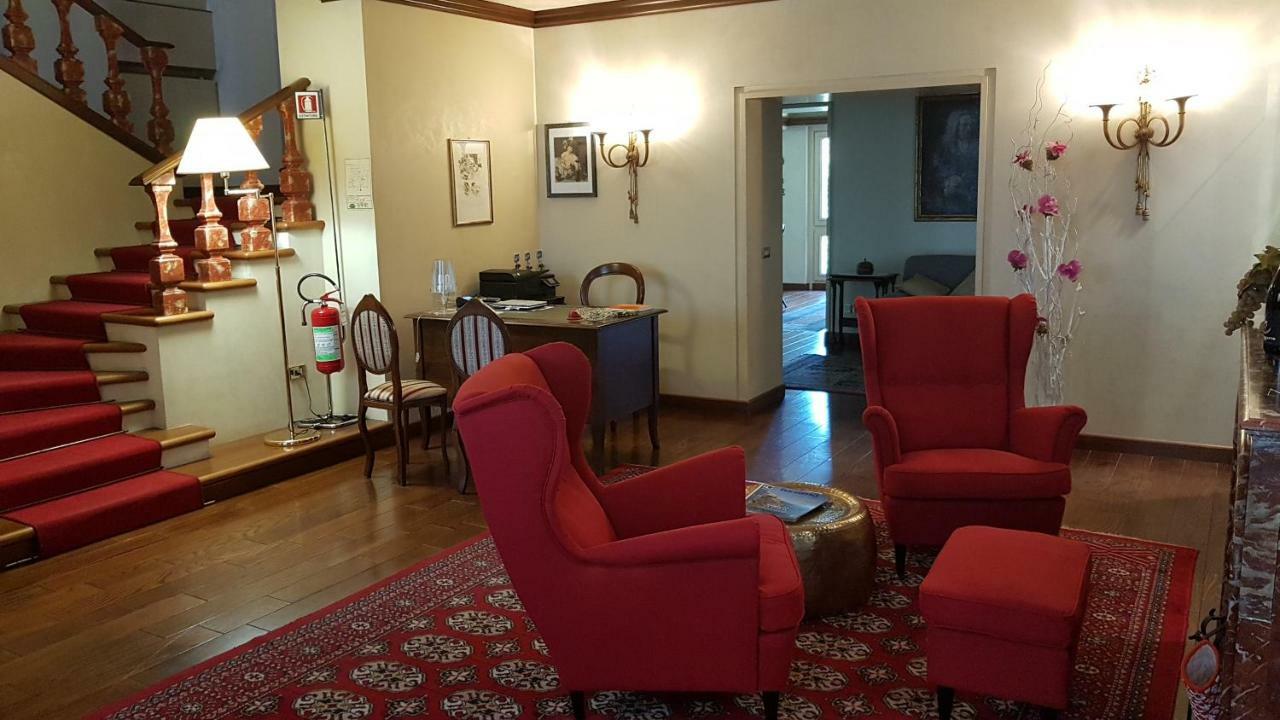 Hotel Locanda San Giacomo Agliano Terme Exterior foto